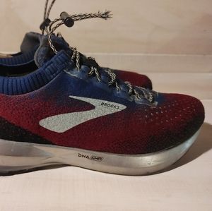 brooks men's size 11